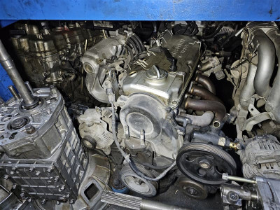 Mitsubishi Carisma 1.6 çıkma motor